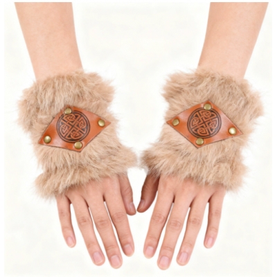 Retro medieval plush leather patchwork wristbands for men and women, punk arm guards, cosplay stage costumes