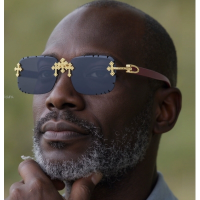 2025 New European and American Retro Frameless Sunglasses for Men - Diamond-Cut Edges, Faux Wood Grain Temples